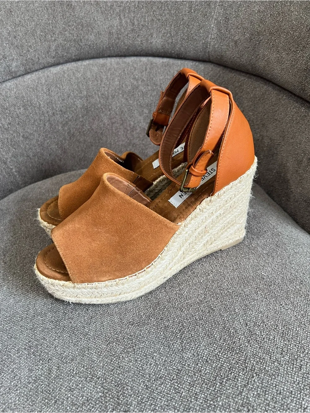 Steve Madden suede Jaylen spadrille sandals size 7.5